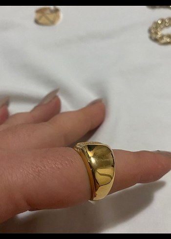 Beden Altın Renkli Kadın Baget Gümüş Yüzük