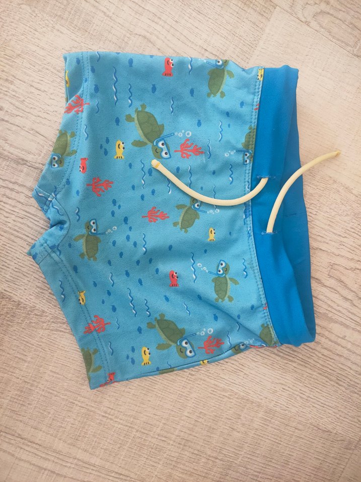 Erkek Çocuk Renkli Desenli Mavi Mayo - Görsel 4