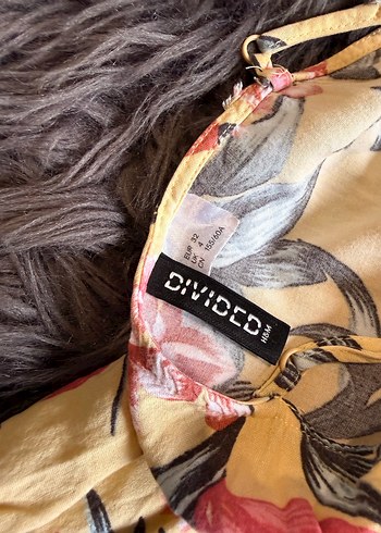 Sarı Çiçekli Kadın Mini Tulum - Görsel 3