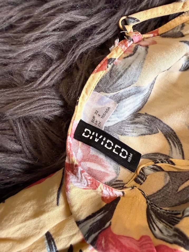 Sarı Çiçekli Kadın Mini Tulum - Görsel 3