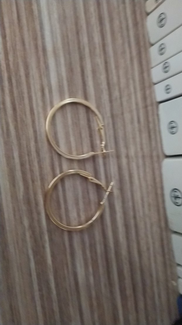 Altın Renk Midi Halka Küpe - Görsel 2