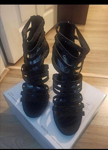 Catwalk Junkie Sıfır ayakkabı