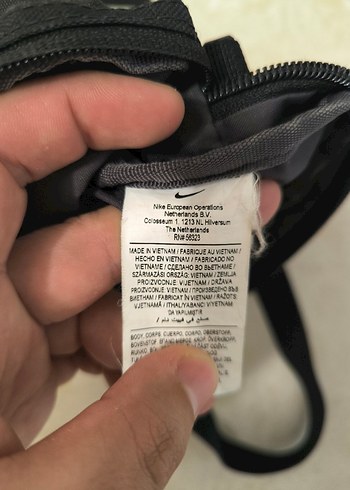 Beden Nike Siyah Minimalist Erkek Omuz Çantası