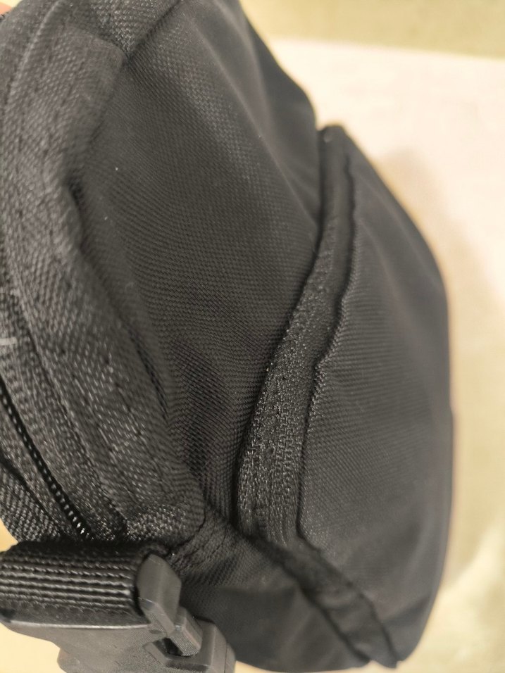 Nike Siyah Minimalist Erkek Omuz Çantası - Görsel 4