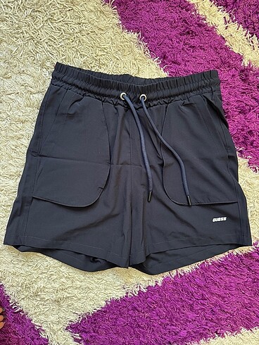 Orijinal guess şort