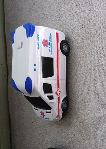  Beyaz Oyuncak Ambulans Araba