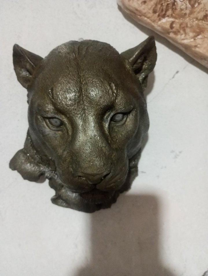 Kahverengi Gri puma Heykeli - Görsel 2