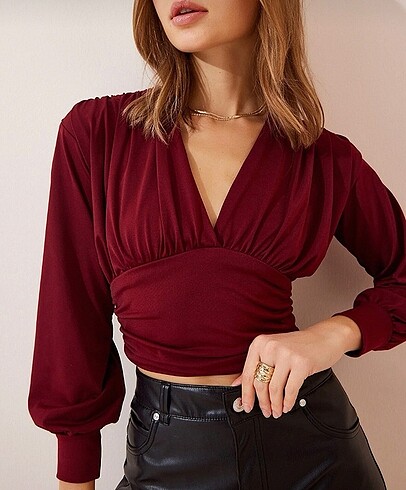Trendyolmilla bordo v yaka şık bluz
