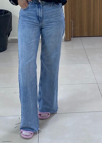 mango jean