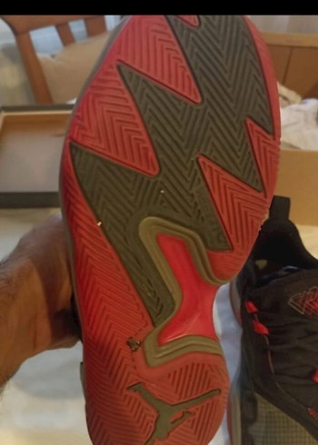 Kırmızı Siyah Bağcıklı Basketbol Ayakkabısı - Görsel 6