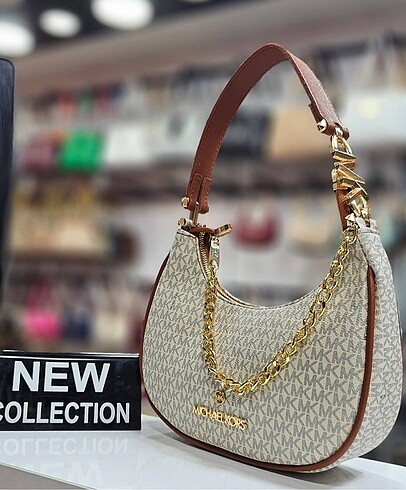 Micheal kors 23*13cm çanta Astarlı iç cep var