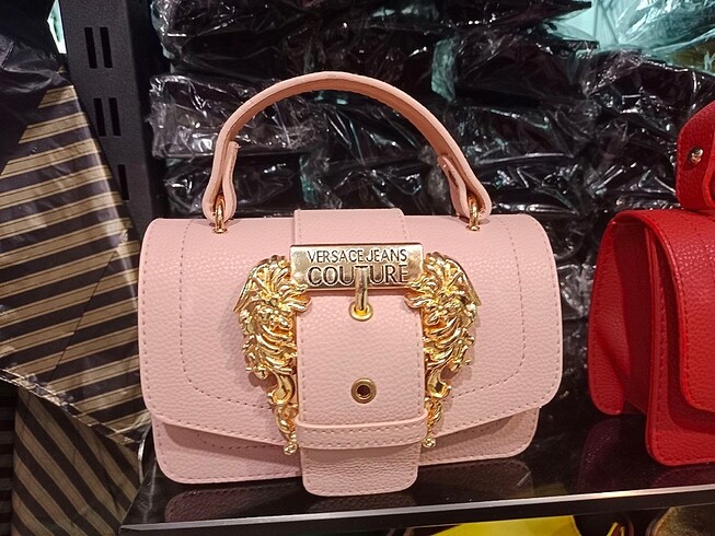 Versace Versace bayan çanta 18*13 cm zincir askılı astarsız
