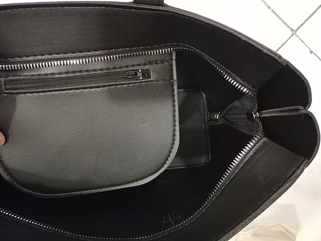 Beden Calvin klein 37*26 cm astarsız