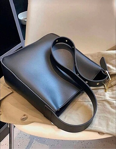 Diğer Bayan çanta 26*26 cm içi süet eskitme aksesuarlı