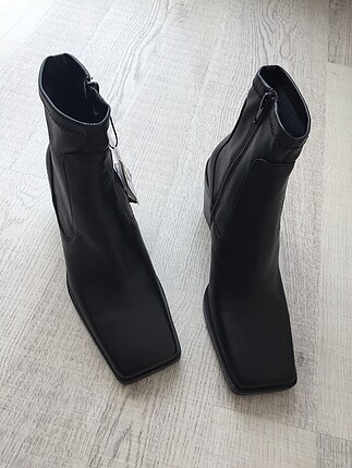 Zara Zara kare burun topuklu ayakkabı