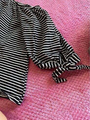 Zara Çizgili Crop Bluz