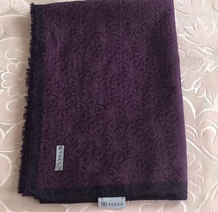 Vakko monogram şal orjinal, mürdüm rengi
