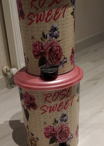  Beden Pembe Pedallı Çöp Kovası Seti