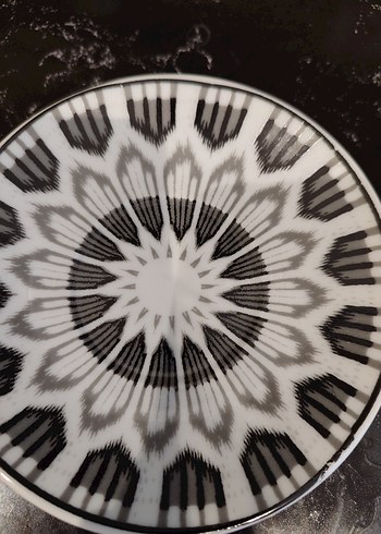 Beyaz ve Siyah İkili Kahve Fincanı - Görsel 5