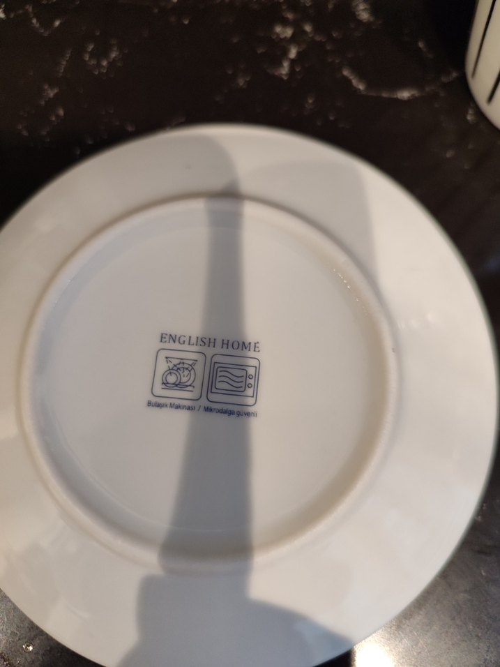 Beyaz ve Siyah İkili Kahve Fincanı - Görsel 4