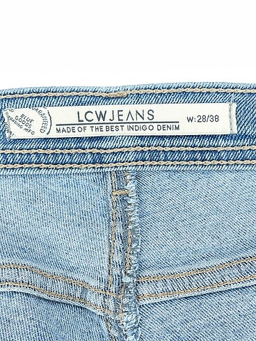 28 Beden çeşitli Renk LC Waikiki Jean / Kot %70 İndirimli.