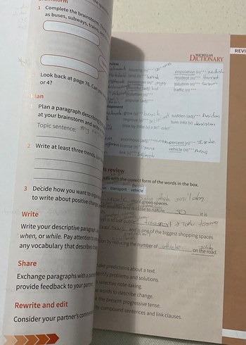 Skillful 1 Reading & Writing Öğrenci Kitabı