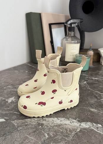 Zara yağmur botu