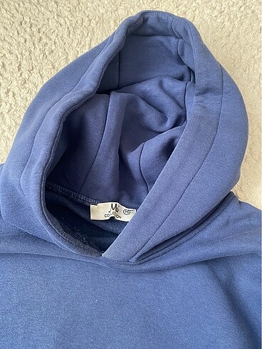 Pull and Bear Arkası yazılı sweat