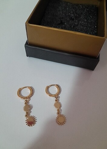  Beden Gold küpe