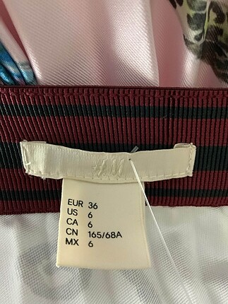 36 Beden H&M Uzun Etek %70 İndirimli.