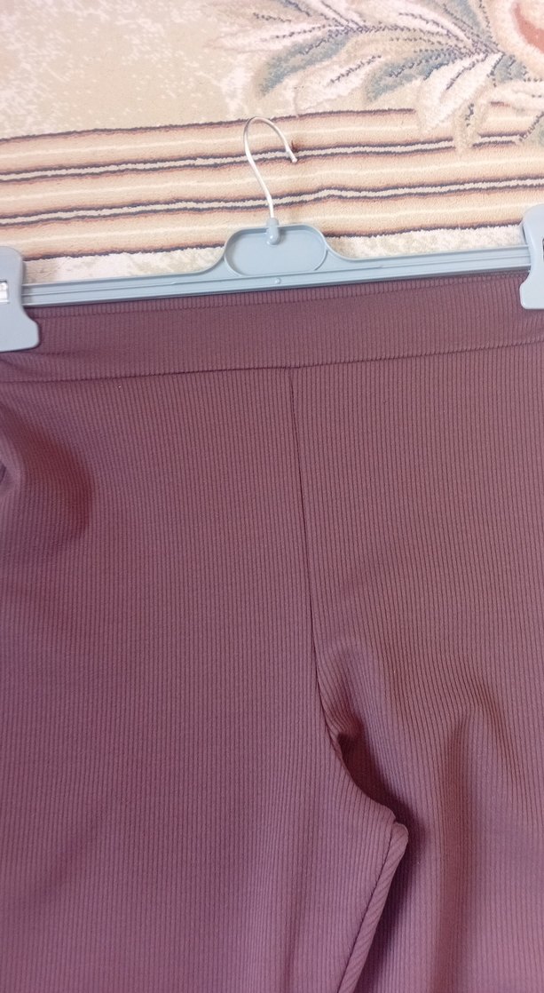 Bordo Yırtmaçlı Kadın İspanyol Paça Pantolon - Görsel 3