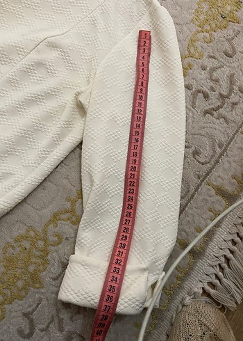 Kadın Beyaz Kısa Düğmeli Blazer Ceket - Görsel 3