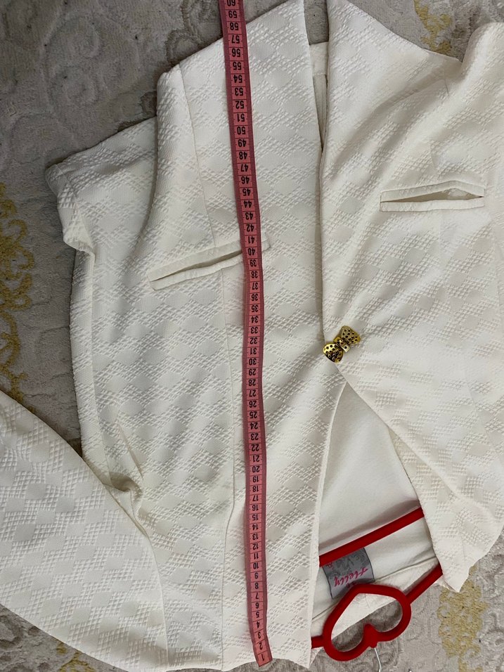 Kadın Beyaz Kısa Düğmeli Blazer Ceket - Görsel 4