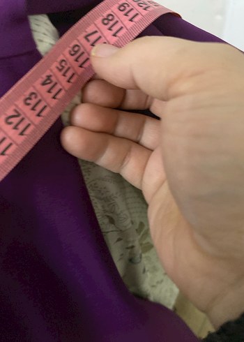 Uzun Mor Drapeli Tesettür Abiye - Görsel 4