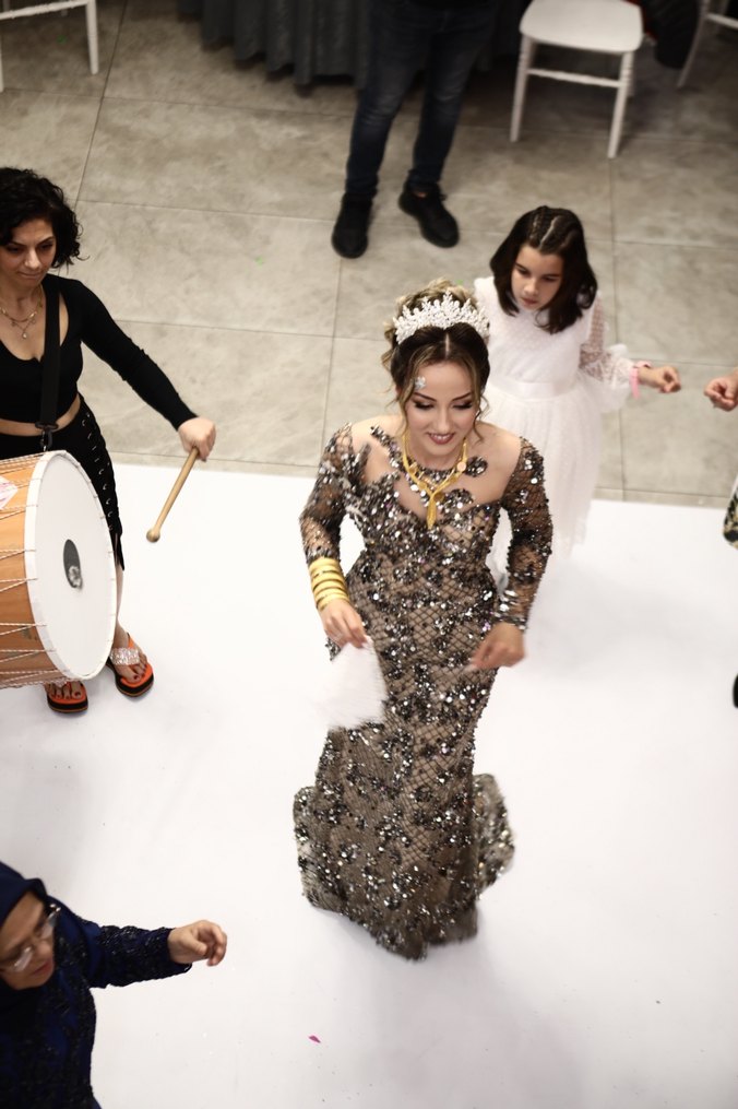 Parlak Gri /Füme Uzun Kollu Payetli Abiye Elbise - Görsel 4