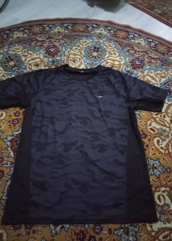 Erkek Siyah Kamuflaj Desenli Tişört - Görsel 2