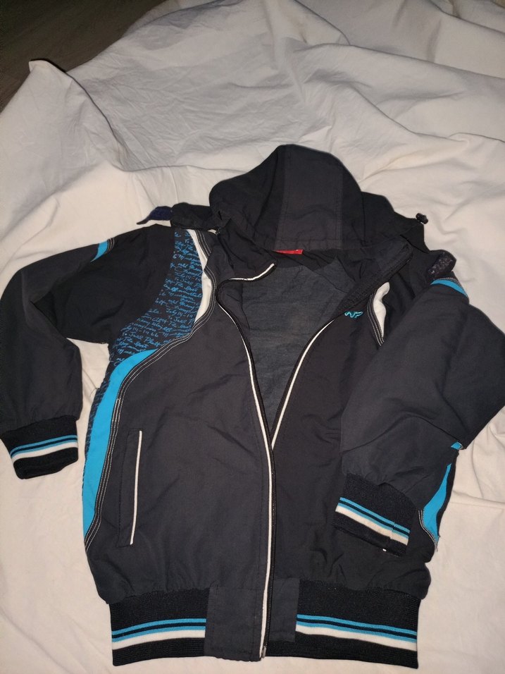 Erkek Çocuk Kapüşonlu Fermuarlı mont - Görsel 2