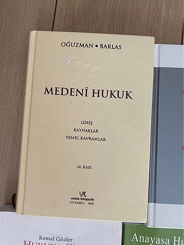Beden kemal gözler hukuka giriş