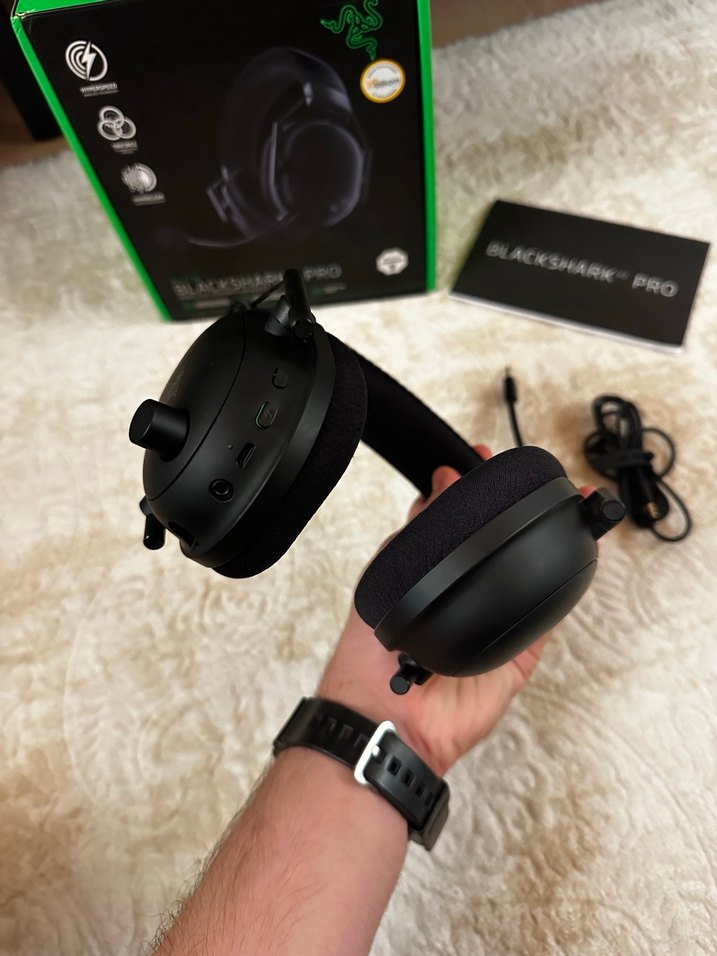 Razer Blackshark V2 Pro Oyuncu Kulaklığı - Görsel 4