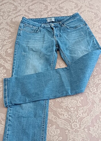 LCW Waikiki jeans W32L29