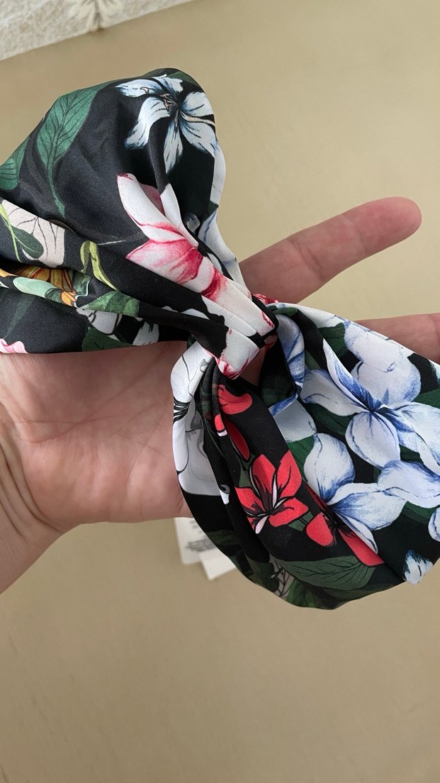 Çiçek Desenli Bohem Saten Saç Bandı - Görsel 5