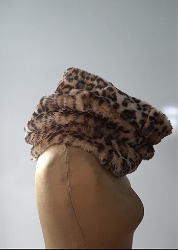 Beden Leopar peluş boyunluk