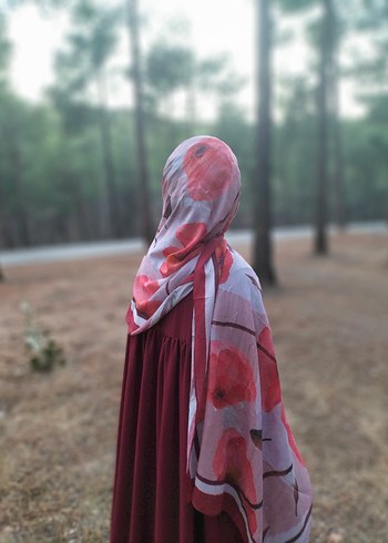 Drapeli Kadın Bordo Saten Şal