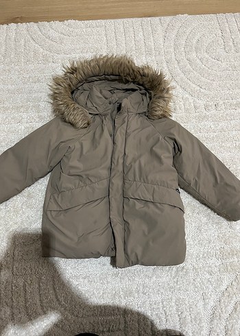 Çocuk Bej Kürk Detaylı Kışlık Mont - Görsel 2