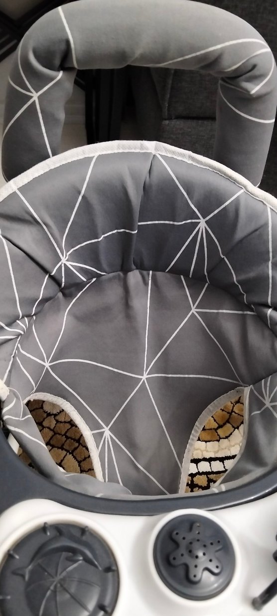 Gri Bebek Yürüteci bebeğim sevmedigi için çok az bindi yeni gibi - Görsel 5