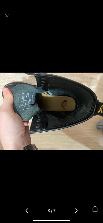 38 Beden Dr. Martens bot