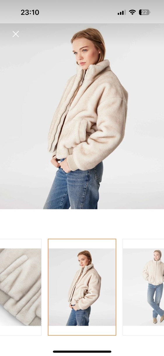 Twist Bej Kadın Yüksek Yakalı Peluş Mont - Görsel 3