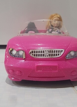 Barbie araba