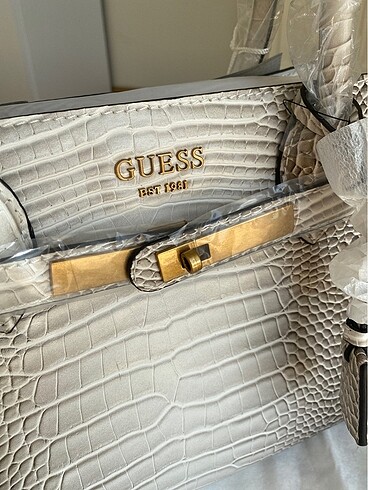 Beden Guess çanta