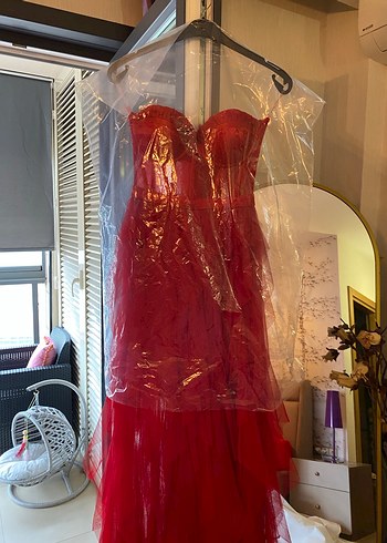 Kırmızı Straplez Uzun Abiye Elbise - Görsel 6